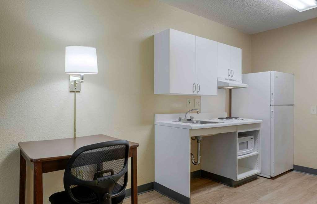Extended Stay America Suites - Piscataway - Rutgers University Randolphville Room photo